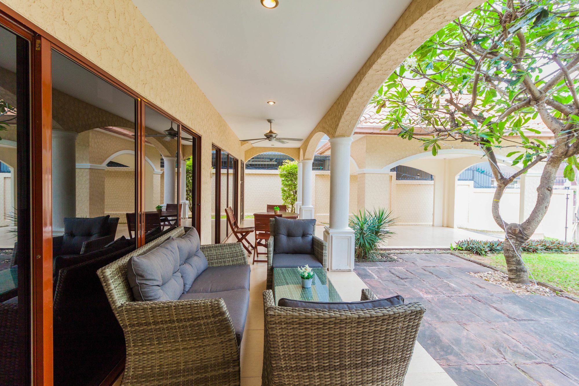 Baan Suan Pratumnak By Psr Villa Pattaya